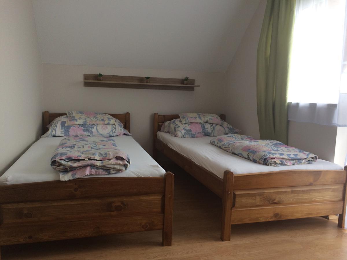 Szaloky Apartmanhaz 根尼斯迪亚斯 外观 照片