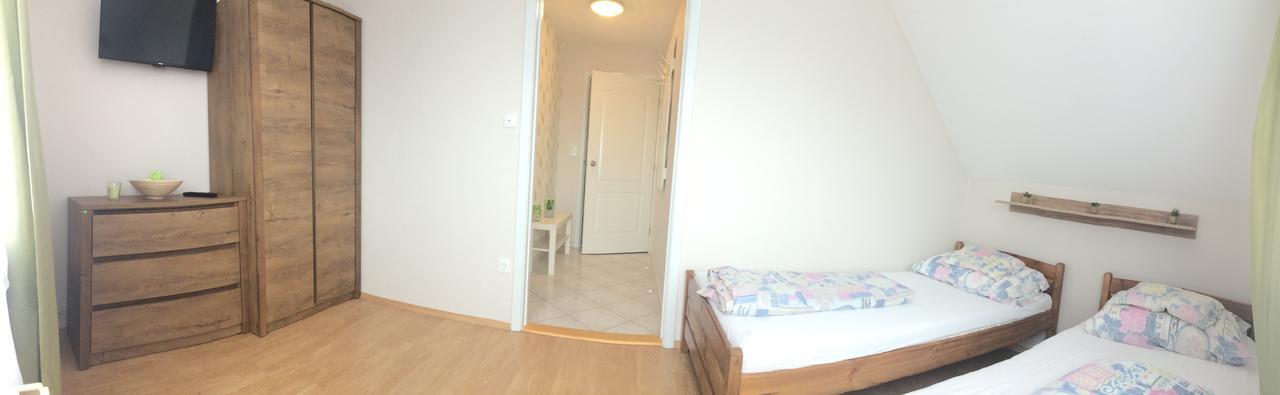 Szaloky Apartmanhaz 根尼斯迪亚斯 外观 照片