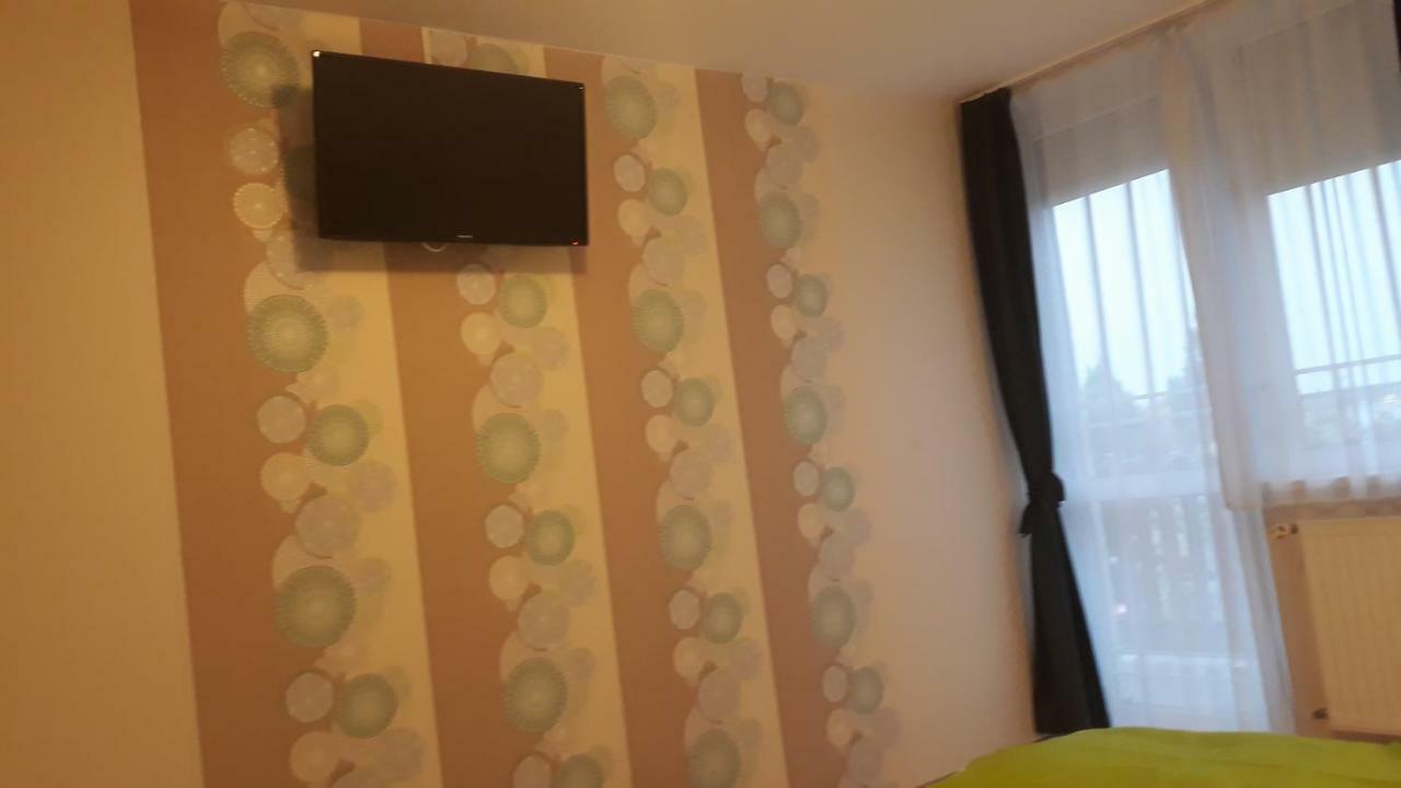 Szaloky Apartmanhaz 根尼斯迪亚斯 外观 照片
