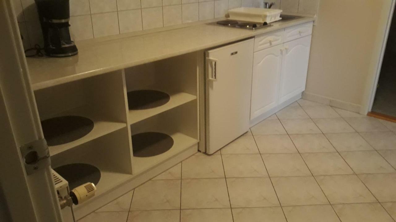 Szaloky Apartmanhaz 根尼斯迪亚斯 外观 照片